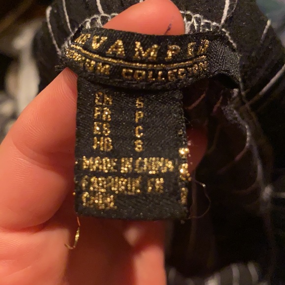 Sirens booty shorts size small 100% polyester - Picture 2 of 3